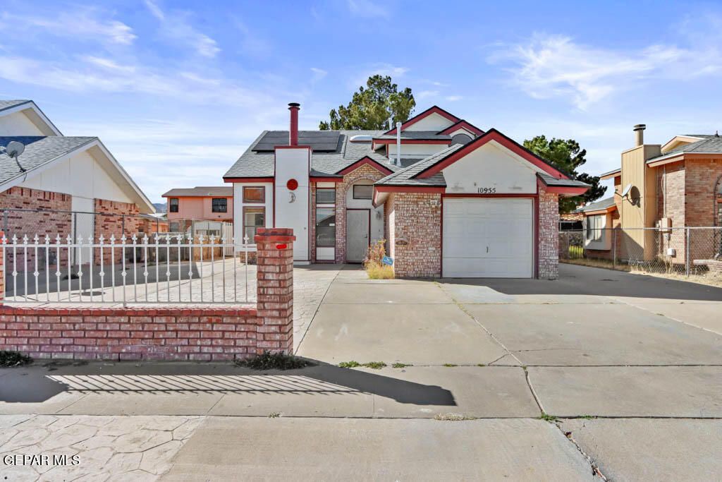 10955 Joe DiMaggio Circle, El Paso, TX 79934