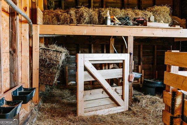 9048 Highway 334, Nicholson, GA 30565