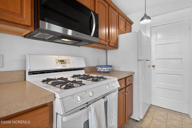 82 Franklin Avenue, Ocean Grove, NJ 07756