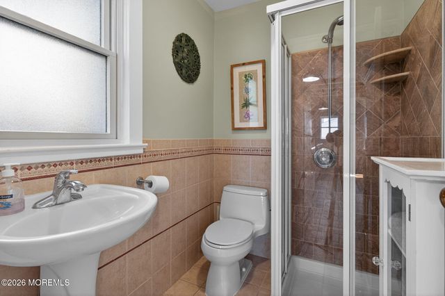 82 Franklin Avenue, Ocean Grove, NJ 07756