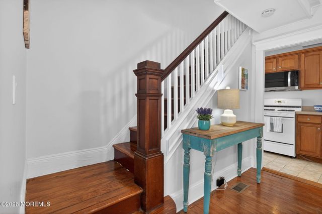 82 Franklin Avenue, Ocean Grove, NJ 07756