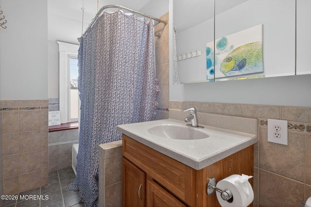 82 Franklin Avenue, Ocean Grove, NJ 07756