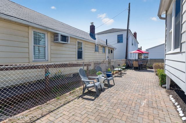 82 Franklin Avenue, Ocean Grove, NJ 07756