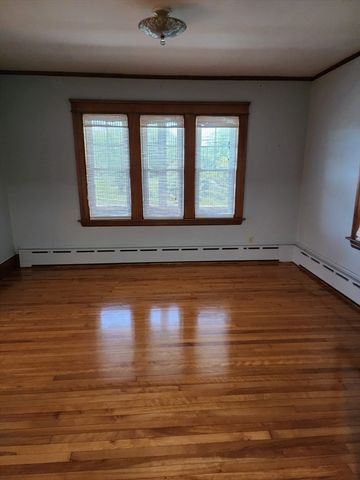 72 W Main St, Dudley, MA 01571
