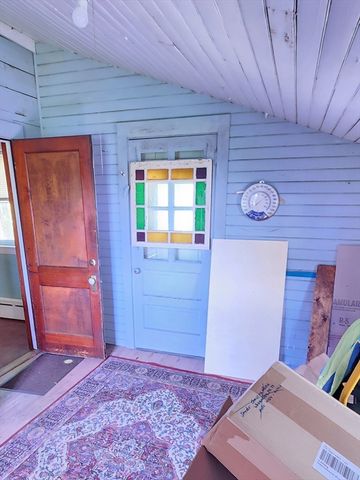72 W Main St, Dudley, MA 01571