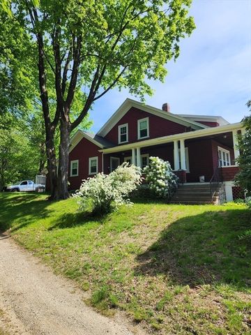 72 W Main St, Dudley, MA 01571