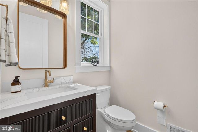 440 HIGHLAND AVE, Malvern, PA 19355