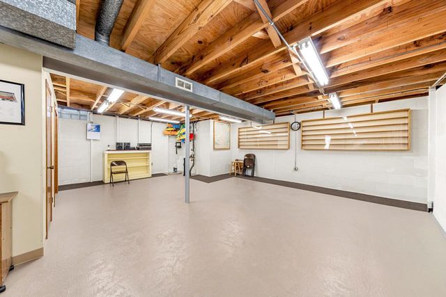 5640 S 30 Street, Milwaukee, WI 53221