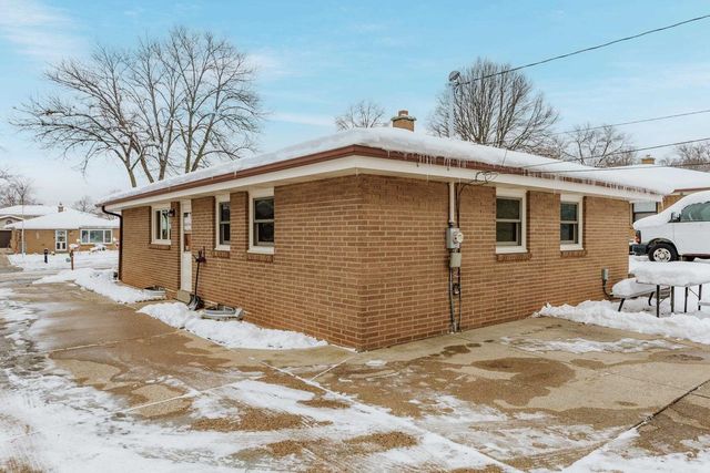 5640 S 30 Street, Milwaukee, WI 53221