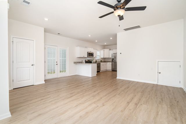 107 Hook and Ladder Lane, La Vergne, TN 37086