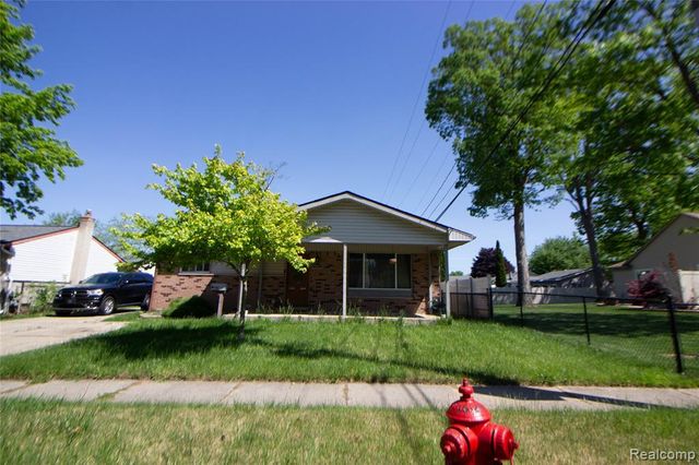 30422 Leroy Street, Romulus, MI 48174