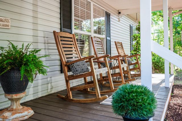 5910 Boonsboro Road, Lynchburg, VA 24503