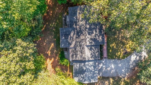 5910 Boonsboro Road, Lynchburg, VA 24503