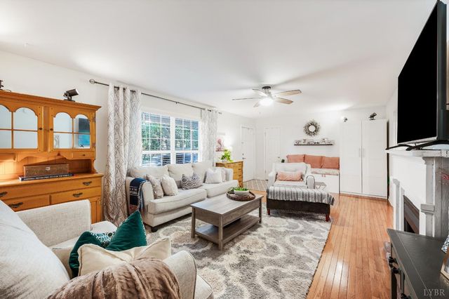 5910 Boonsboro Road, Lynchburg, VA 24503