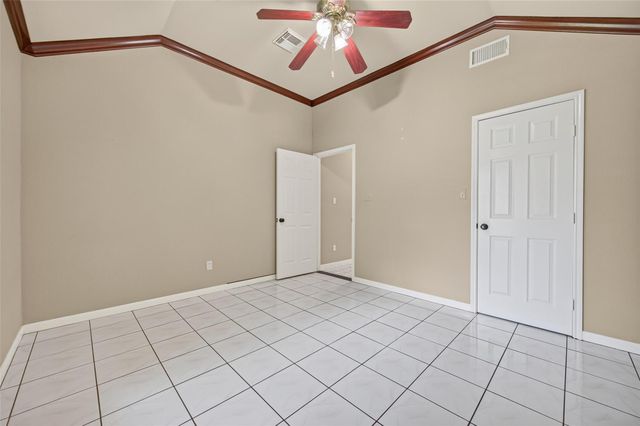 21007 Cook Road, Tomball, TX 77377