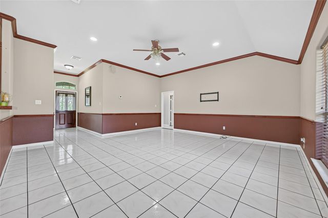 21007 Cook Road, Tomball, TX 77377