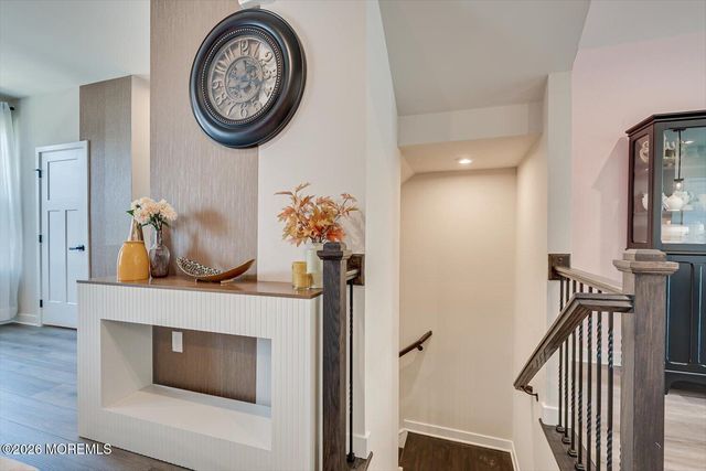 220 Anchor Way 3820, Aberdeen, NJ 07721