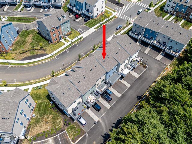 220 Anchor Way 3820, Aberdeen, NJ 07721