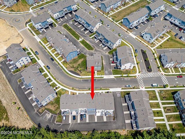 220 Anchor Way 3820, Aberdeen, NJ 07721