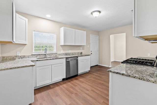 1704 Langford Street, Greenville, TX 75401