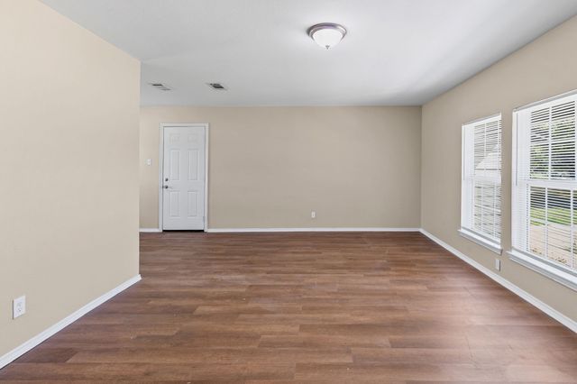 1704 Langford Street, Greenville, TX 75401