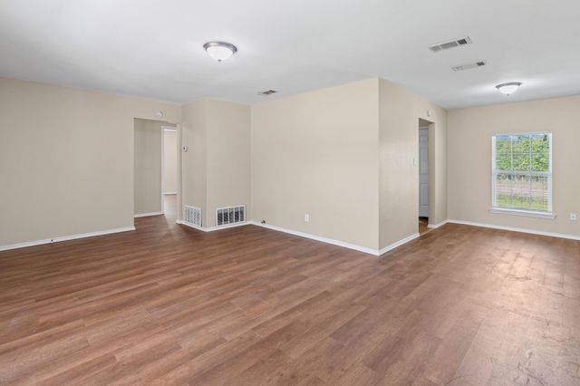 1704 Langford Street, Greenville, TX 75401
