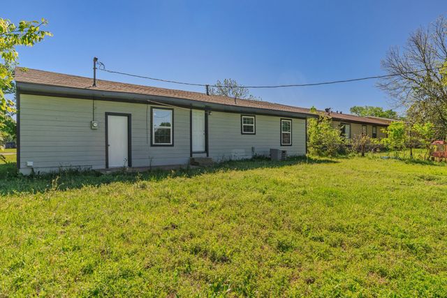 1704 Langford Street, Greenville, TX 75401
