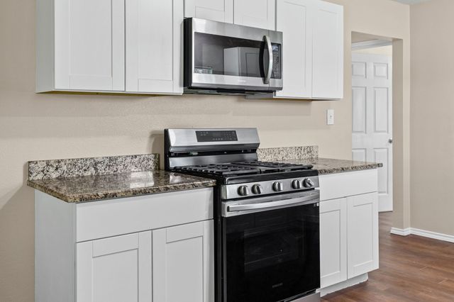 1704 Langford Street, Greenville, TX 75401