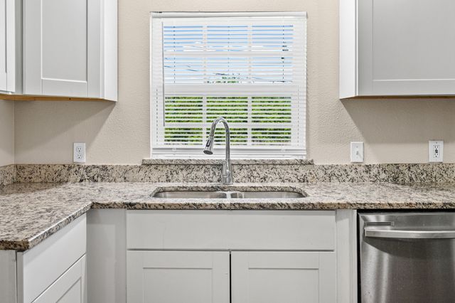 1704 Langford Street, Greenville, TX 75401