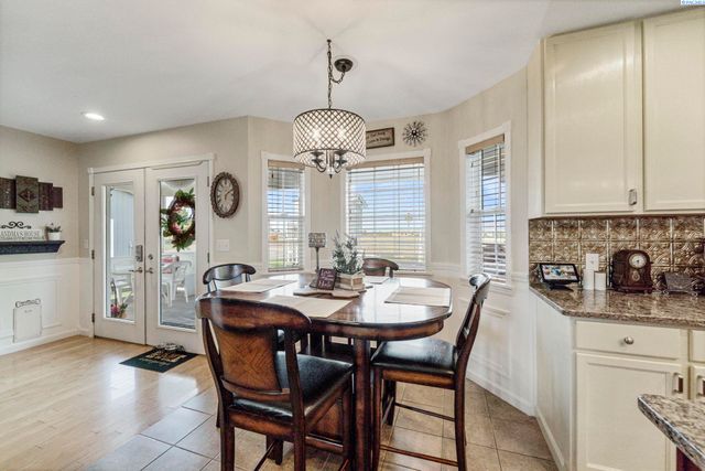 413 N Albro Road, Prosser, WA 99350