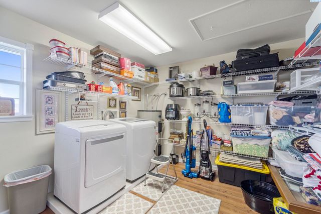 413 N Albro Road, Prosser, WA 99350