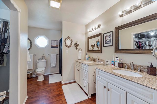 413 N Albro Road, Prosser, WA 99350