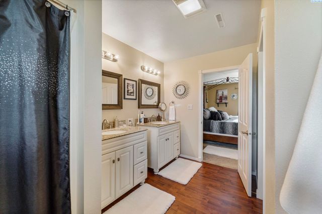 413 N Albro Road, Prosser, WA 99350