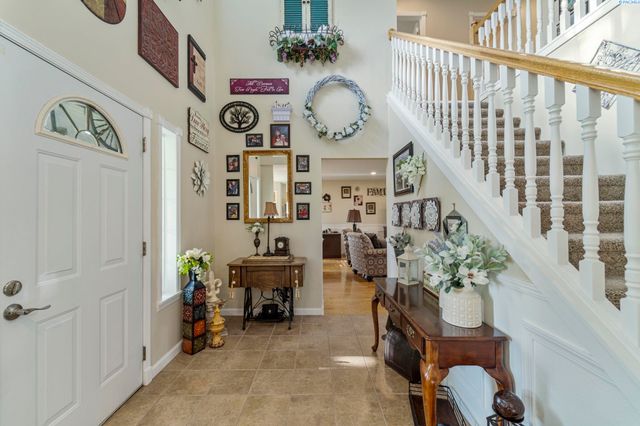 413 N Albro Road, Prosser, WA 99350