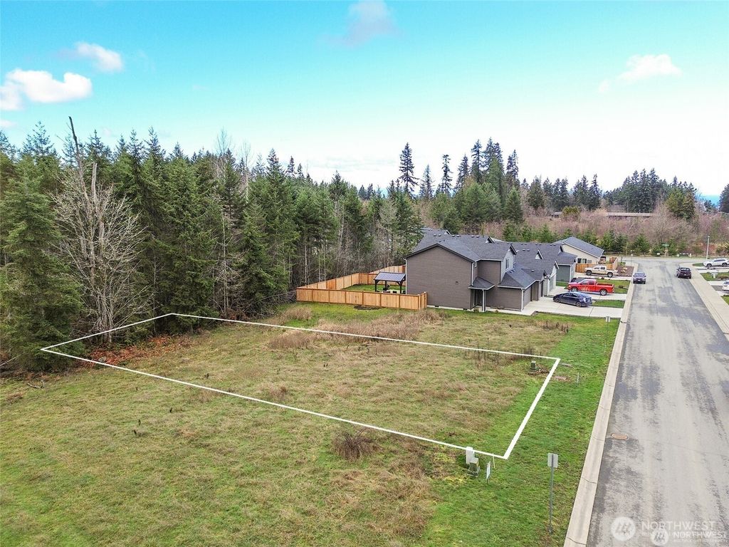 9999 Valley Creek Drive, Port Angeles, WA 98362