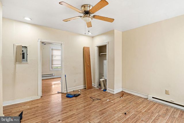 1236 N 42ND ST, Philadelphia, PA 19104