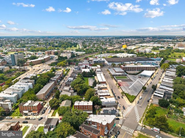 1236 N 42ND ST, Philadelphia, PA 19104