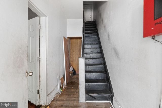 1236 N 42ND ST, Philadelphia, PA 19104