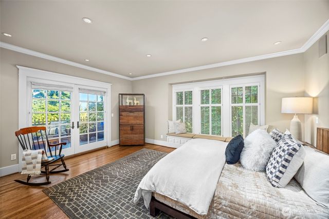 2218 E Prospect Street, Seattle, WA 98112