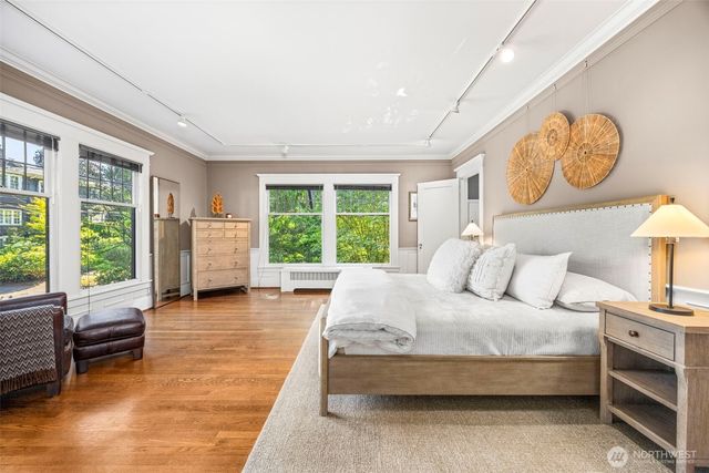 2218 E Prospect Street, Seattle, WA 98112