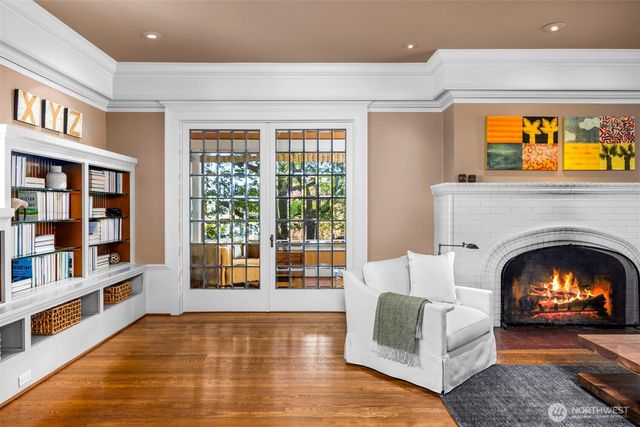 2218 E Prospect Street, Seattle, WA 98112