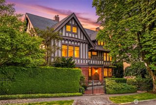 2218 E Prospect Street, Seattle, WA 98112