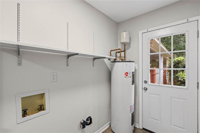 1440 Regency Oaks Drive W, Mobile, AL 36609