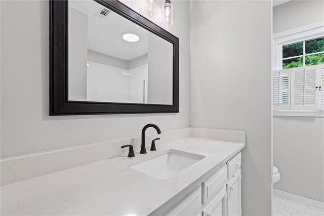1440 Regency Oaks Drive W, Mobile, AL 36609