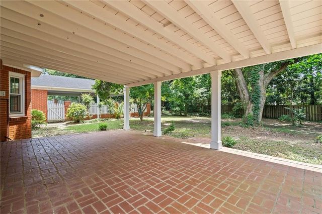 1440 Regency Oaks Drive W, Mobile, AL 36609