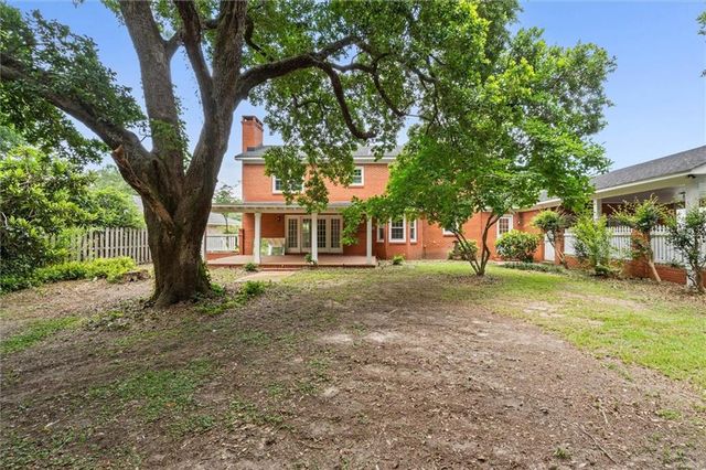 1440 Regency Oaks Drive W, Mobile, AL 36609