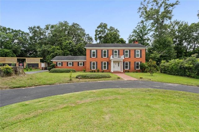 1440 Regency Oaks Drive W, Mobile, AL 36609