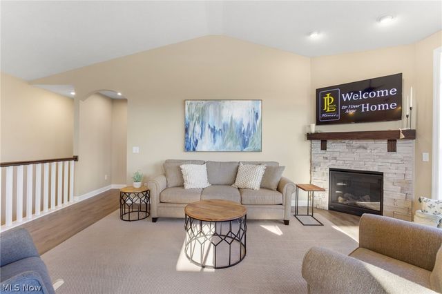 3495 Wicker Street NE, Uniontown, OH 44721