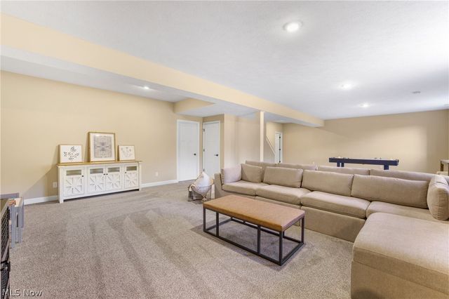 3495 Wicker Street NE, Uniontown, OH 44721