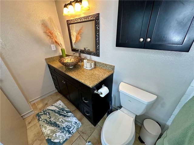 715 S Upper Broadway St 905, Corpus Christi, TX 78401